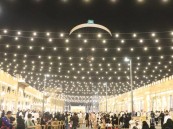 عروض الطيران الشراعي تزين سماء مهرجان واحة الأحساء