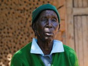 عمرها تجاوز الـ 99 عامًا.. وفاة أكبر تلميذة بمدرسة ابتدائية في العالم