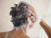 تعرف على عدد مرات غسيل الشعر الأمثل