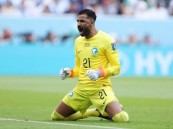 العويس نجم اللقاء