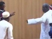 صفع نائب لزميلته على وجهها تحت قبة برلمان السنغال “فيديو”