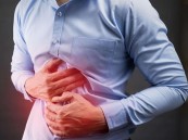 منها التهاب المفاصل وقرحة المعدة.. 4 أضرار لشرب الماء واقفاً