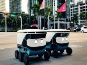 بديلاً عن السائقين.. «أوبر» تبدأ استخدام روبوتات لتوصيل الأطعمة