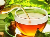 منها البطيخ والتوت.. 5 أطعمة مفيدة للتخلص من “الكرش” (صور)