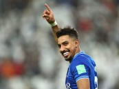 سالم الدوسري يتوج بجائزة أفضل لاعب آسيوي محترف