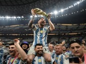 ميسي يحصد جائزة أفضل لاعب في العالم 2022