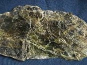 علماء روس يبتكرون مادة لتخزين الطاقة الحرارية