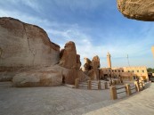 تشكّل قبل 2.5 مليون سنة والوحيد بـ “غيران” محمية.. تعرف عليه