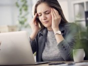 مفاجأة علمية.. الساعة البيولوجية وراء الصداع المتكرر يومياً