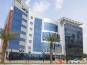 “الفساد” توقف مقيم و(4) موطنين حالوا دون تسديد أكثر من (75) مليون لخزانة الدولة