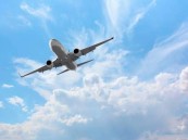 إلزام شركات الطيران بتوفير سكن ومشروبات ووجبات للمسافر المتأخرة رحلته