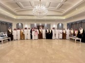 ليلة وفاء لأصحاب العطاء.. ابتدائية أنس بن مالك تحتفل بتقاعد المعلمين “القحطاني والنعيم”