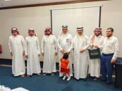 “تعليم الأحساء” تحتفل بالأستاذ حمد بن سعود الفالح.. 38 عاما من العطاء