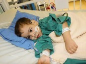 بعد أسبوع من عملية فصله.. استقرار الحالة الصحية للتوأم السيامي السوري”بسام”