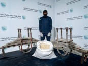 إحباط تهريب 143 ألف حبة كبتاجون مخبأة في إحدى الشاحنات