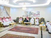 نائب أمير الشرقية يقدم التعازي لعائلة عبدالله السبيعي