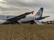 لحظة خطرة.. هبوط طائرة ركاب روسية اضطراريًا وعلى متنها نحو 170 شخصًا