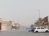 بالفيديو| أمطار غزيرة تغلق عدد من الشوارع في الدمام