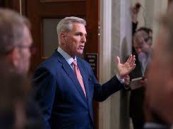 لأول مرة.. مجلس النواب الأميركي يقيل رئيسه الجمهوري كيفين مكارثي