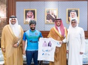 محافظ الأحساء يستقبل الرحالة حسن الشاوي
