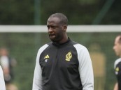 يايا توريه مساعدًا لمانشيني