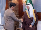 محافظ الأحساء يقلّد مدير مرور المحافظة رتبته الجديدة