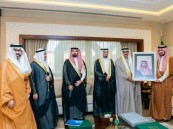 بالصور.. نائب أمير الشرقية يستقبل وفد هيئة الربط الكهربائي الخليجي