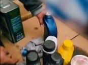 “التجارة” تضبط عمالة مخالفة تمارس الغش التجاري في زيوت السيارات