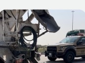 ضبط مخالف لتلويثه البيئة بتفريغ مواد خرسانية في المنطقة الشرقية