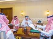 بالصور.. الأمير سعود بن بندر يستقبل أمين المنطقة الشرقية