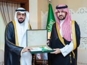 نائب أمير الشرقية يستقبل رئيس مجلس إدارة جمعية ” يعمر ” للعناية بالمساجد