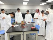 يجرون 216 تجربة جديدة.. 670 طالبًا وطالبة بتعليم الأحساء يستكشفون أسرار العلوم 