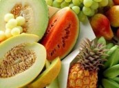 تعرف على أهمية تناول الخضروات والفواكه الغنية بالماء في فصل الصيف