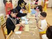 “أتلاد” تنقل الموروث الأحسائي للأطفال وتطرب الحضور بجلسة غنائية