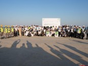 مكتب البيئة بالأحساء يشارك في مبادرة الإصحاح البيئي لتنظيف شاطئ العقير