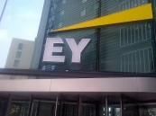 لحملة الدبلوم فأعلى.. وظائف شاغرة بفروع شركة EY في 3 مدن