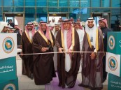 بالصور.. رئيس جامعة الملك فيصل يفتتح معرض “البحث العلمي المؤسسي”