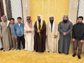 إشهار إسلام ثلاثة من الجالية الفلبينية بجامع الشيخ عبداللطيف الموسى في المبرز