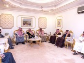 أمير المنطقة الشرقية يقدّم التعازي لعائلة السماري