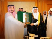 الأمير عبدالعزيز بن محمد يكتب: رحيل إنسان