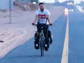 على دراجته من أوروبا إلى الحرم.. شاب بلجيكي يُلهم القلوب برحلة حج فريدة