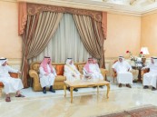 أمير الشرقية يقدم التعازي لأسرة البسام