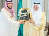أمير الشرقية يكرّم الداعمين والجهات المشاركة في مهرجان ربيع النعيرية “23”