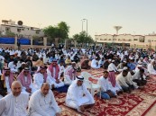 أهالي مدينة العيون يؤدون صلاة عيد الأضحى المبارك في أجواء إيمانية