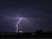 مأساة في الهند.. وفاة 33 شخصًا وإصابة العشرات جراء صواعق ضربت ولاية “بهار”