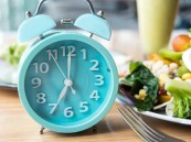 استشاري أورام يثير الجدل: السعرات الحرارية خرافة.. والصيام المتقطع هو الحل