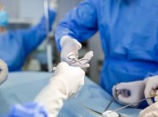 في الأحساء.. نجاح جراحة دقيقة لزراعة سماعات الأذن الوسطى بمستشفى الجبر