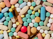 طبيب يحذر: الإفراط في تناولها هذه المكملات الغذائية قد يسمّم دماغك