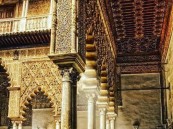 بيبي الحرز تكتب: الفن الإسلامي وجمال التكرار في الزخارف الهندسية