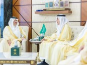 أمير الشرقية يطّلع على تقرير “ملعب أرامكو” خلال استقبال رئيس الشركة